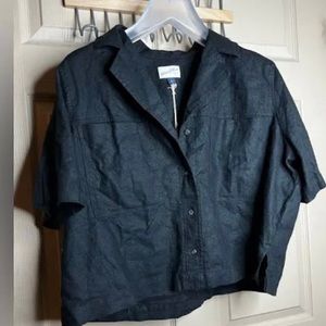 Universal Thread - Black Button Top